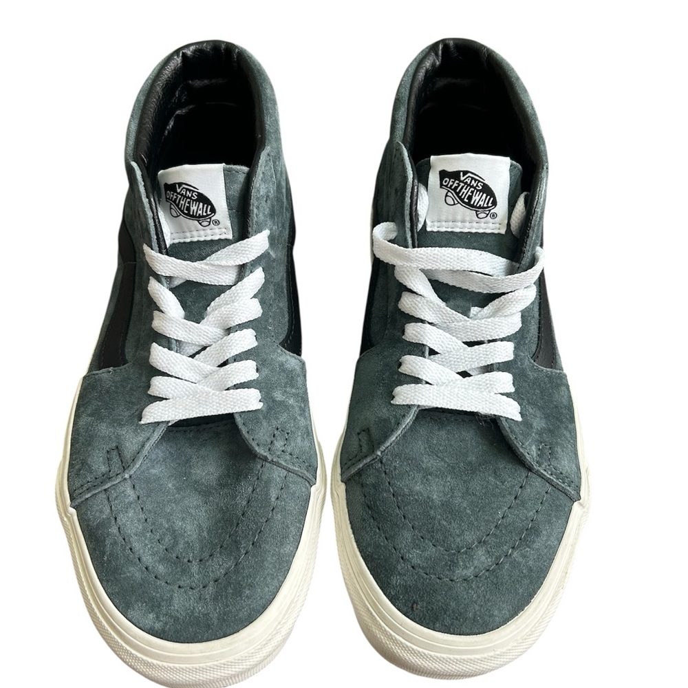 Vans unisex Black and Gray Suede Sneakers